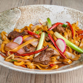 Tallarin Saltado